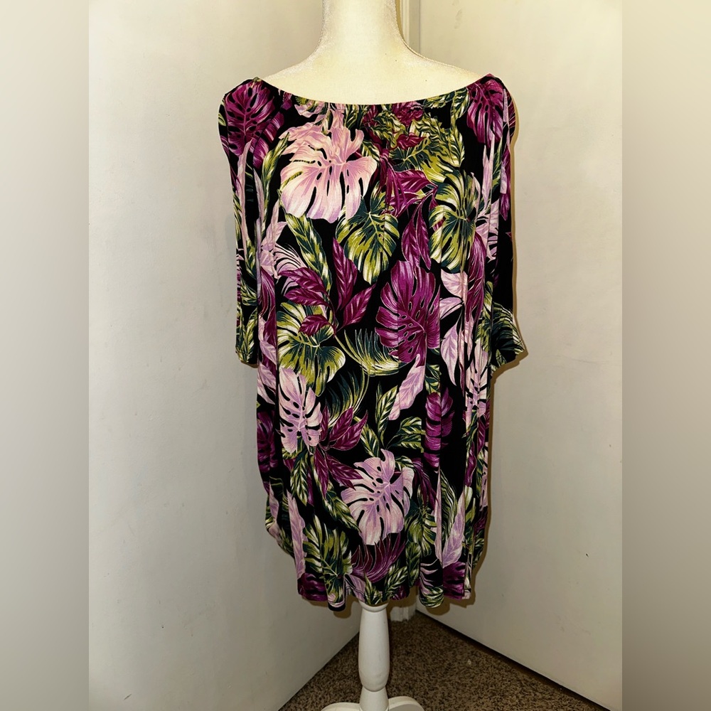 Catherines Elegant Multicolor Patterned Top - image 3